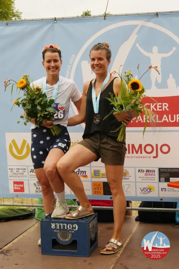 Siegerehrung mit Blumen